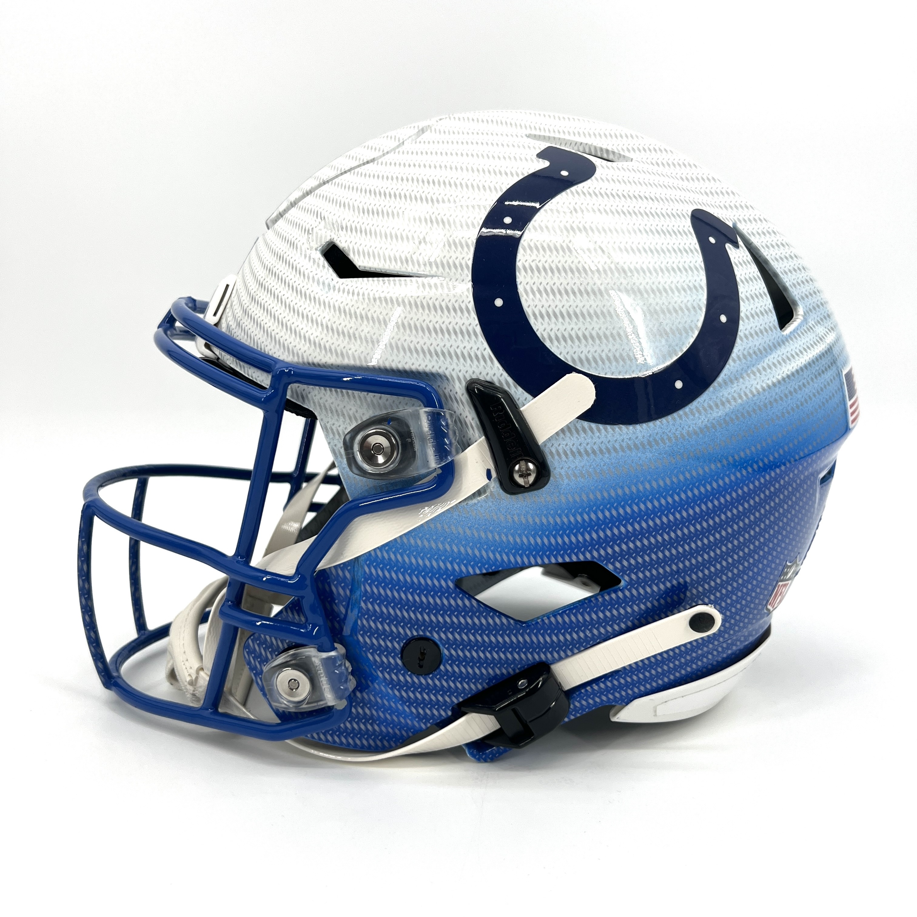 Indianapolis Colts Replica Football Helmet Signed by Peyton Manning -  CharityStars