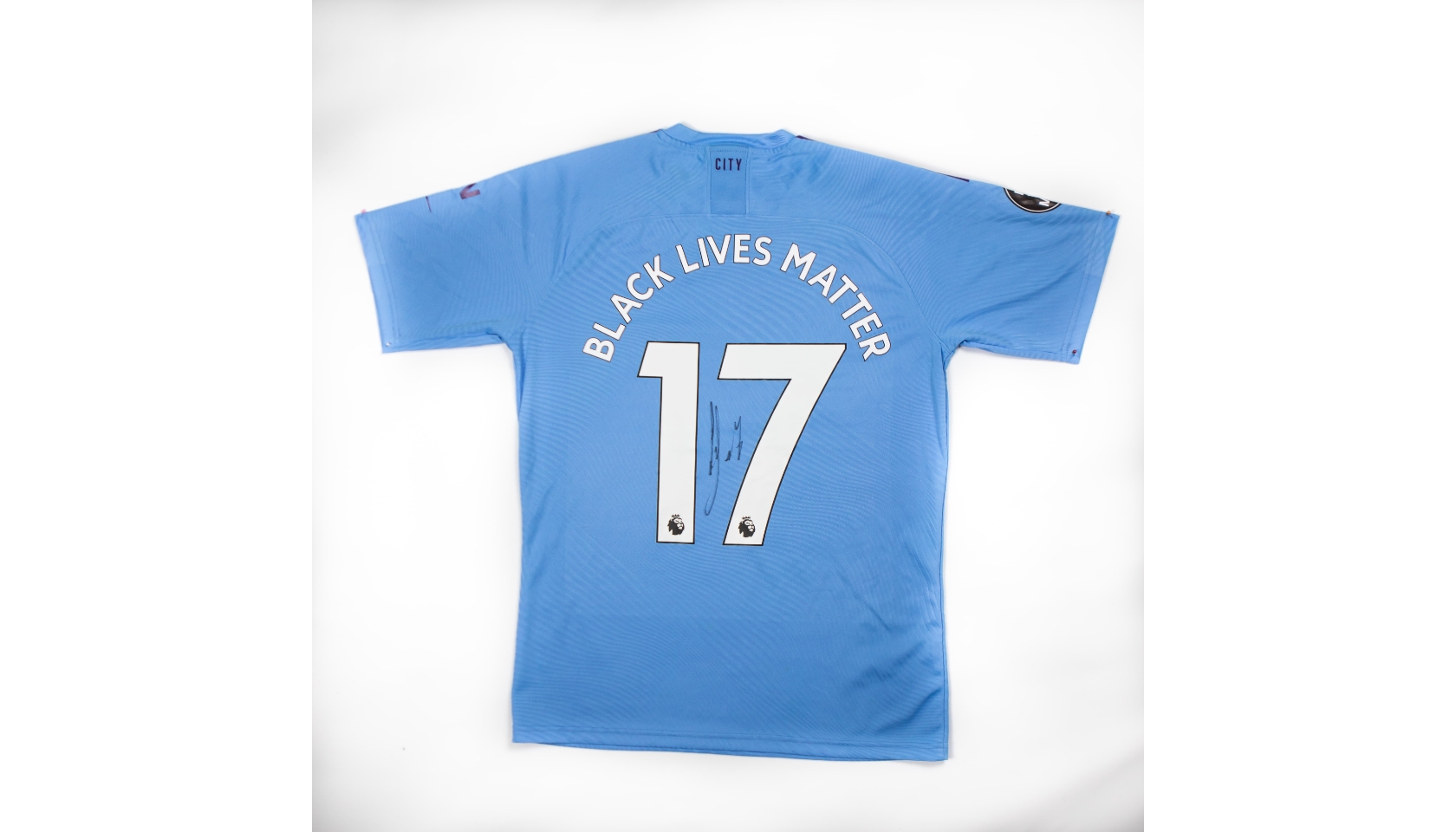 Kevin De Bruyne Signed Manchester City Shirt - CharityStars